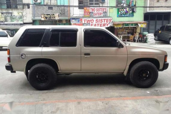 1994 Nissan Pathfinder 4x4 US Version for sale