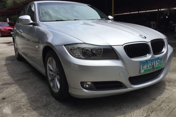 2011 BMW 318i like new for sale