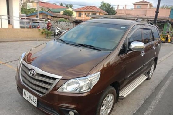 Good as new  Toyota Innova E 2014 for sale