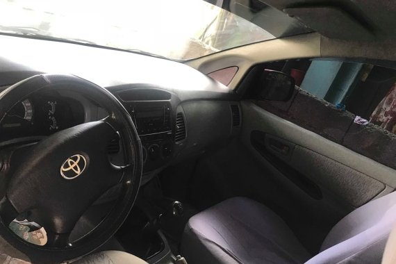 Toyota Innova E manual diesel 2009 Gen 2 for sale