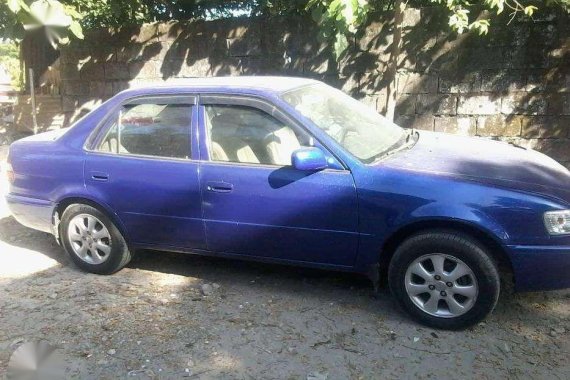 For sale blue Toyota Corolla 2001
