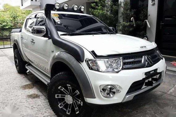 2014 Mitsubishi Strada gls v for sale