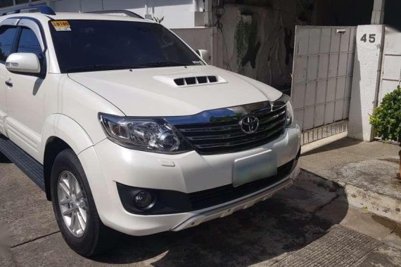 Toyota Fortuner V variant 4x4 3.0L D-4D 2013 model for sale