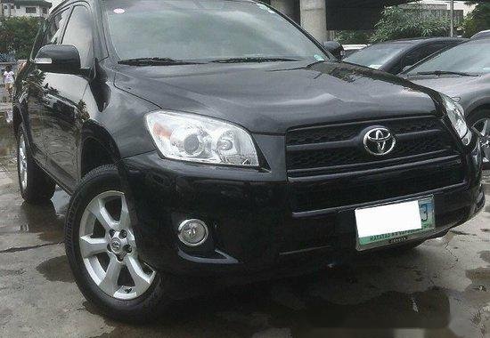 Well-kept Toyota RAV4 2011 for sale