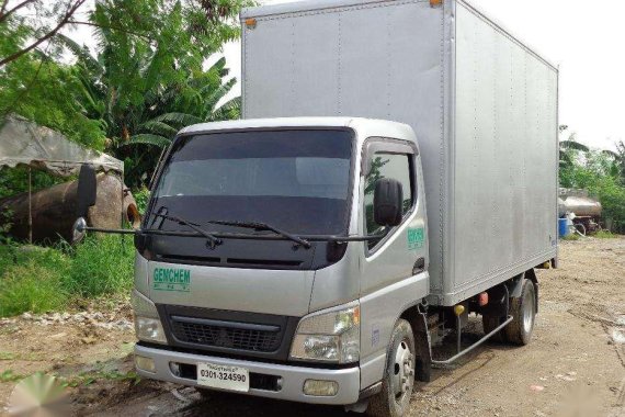 2006 Mitsubishi Fuso Canter Elf Aluminum close van for sale