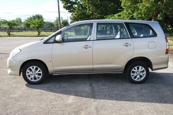 2012 Toyota Innova for sale