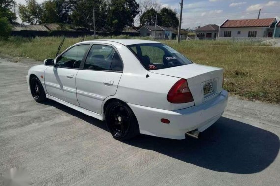 For sale Mitsubishi Lancer gls 2001
