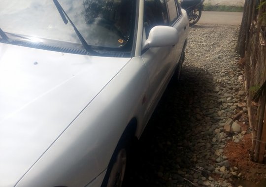 Mitsubishi Lancer Glxi manual 1999 for sale