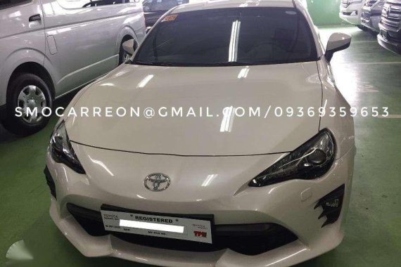 TOYOTA 86 and FJ CRUISER Available Units For Sale 