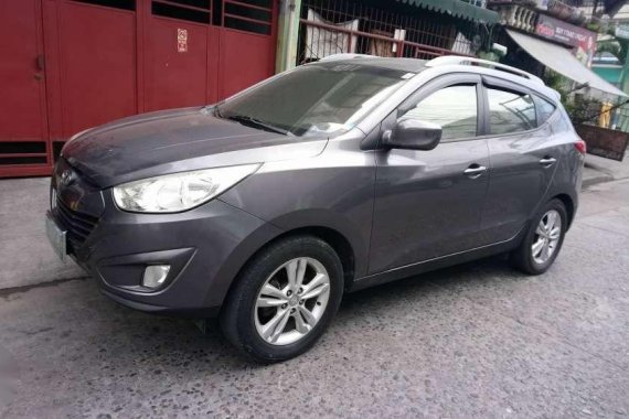 Hyundai Tucson Theta ll Gls 2010 Gray For Sale 