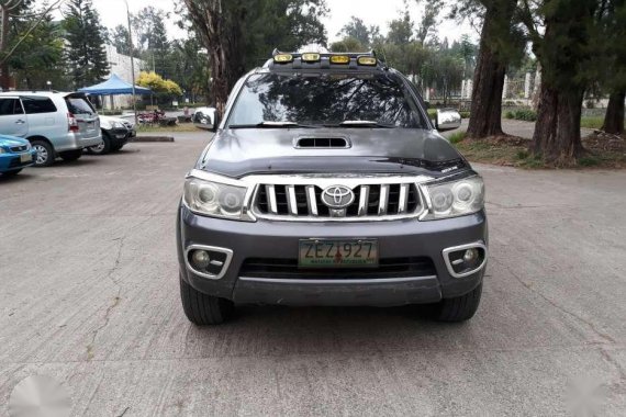 Toyota Fortuner 2006 4x4 AT Gray SUV For Sale 