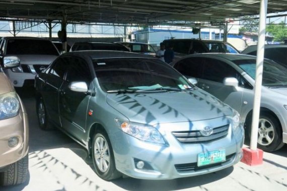 Well-kept Toyota Corolla Altis G 2010 for sale
