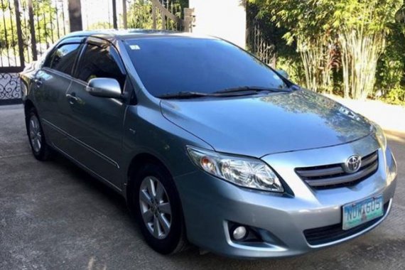 Well-maintained Toyota Corolla Altis 2010 for sale