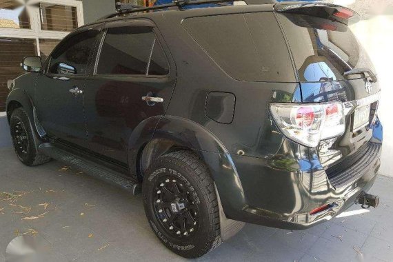 Toyota Fortuner G 2012 Automatic Gray SUv For Sale 