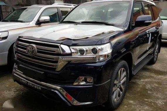 New 2018 Toyota Land Cruiser VX Premium Extreme Platinum Dubai for sale