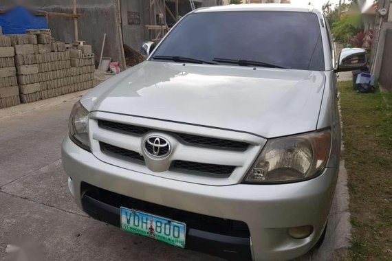 Toyota Hilux e 2006model diesel for sale
