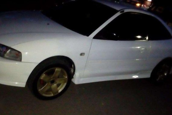 Mitsubishi Lancer 2004 Manual White For Sale 