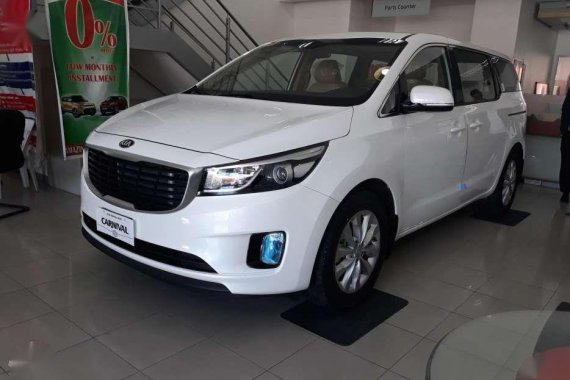 Elegant Kia Grand Carnival 2.2 crdi AT 11strs 2018 for sale