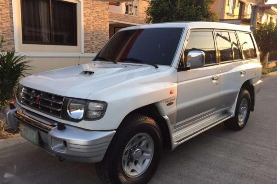 2002 Mitsubishi Pajero Fieldmaster Matic Diesel for sale