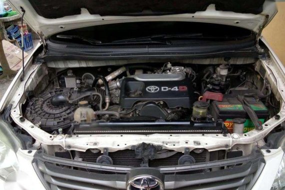 2013 Toyota Innova 2.5 J DSL MT for sale