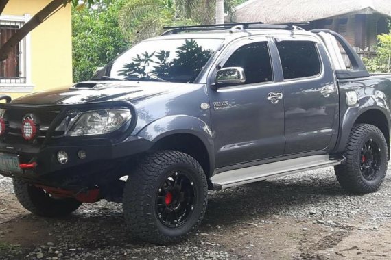 Toyota Hilux 4x2 manual diesel 2009 for sale