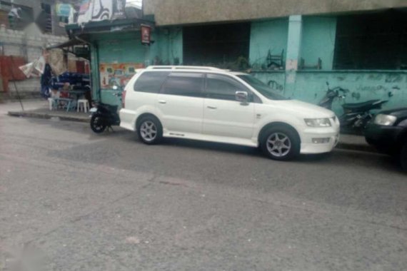 Mitsubishi Chariot Grandis 1999 White For Sale 