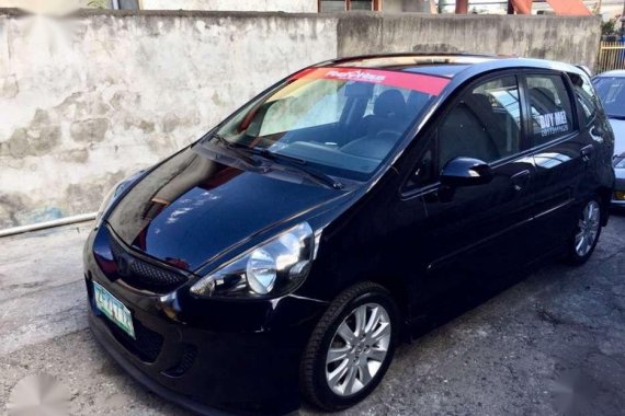 2006 Honda Jazz 1.5 AT Black Very Fresh For Sale 