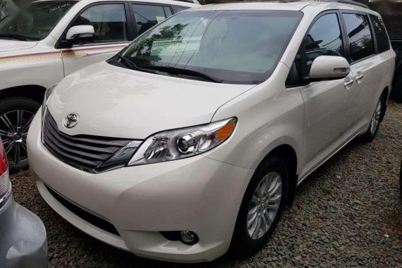 2018 Toyota Sienna XLE Brand New for sale