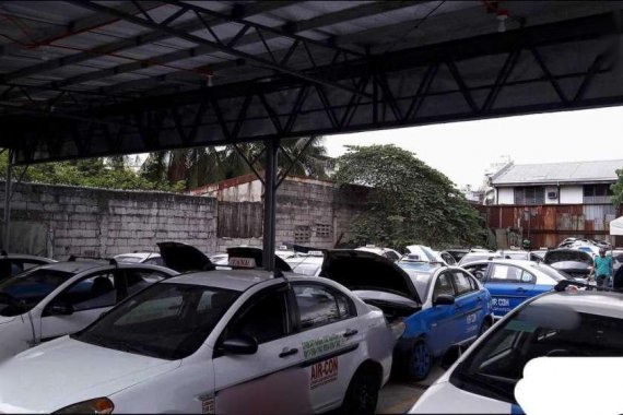 Taxi 73 units for sale: 2003 Toyota Corolla, Vios, Hyundai Accent,...