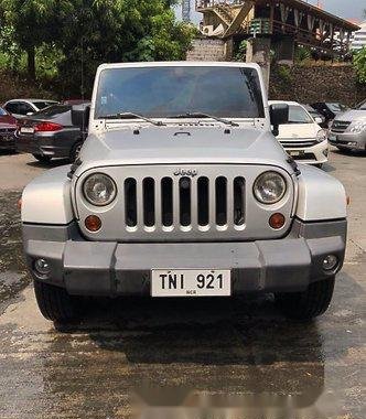 Well-maintained Jeep Rubicon 2011 for sale