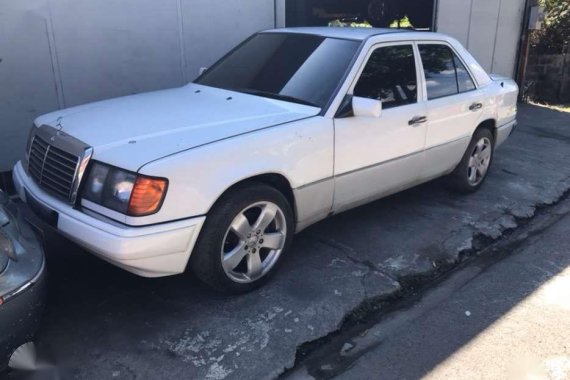 1993 Mercedes Benz W124 220E for sale