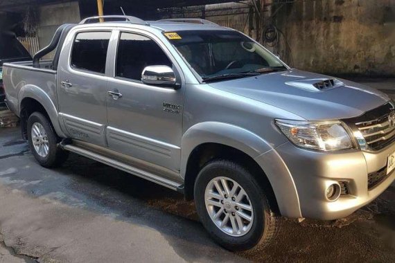 2015 model Toyota Hilux G MT 4x4 3.0 Diesel for sale