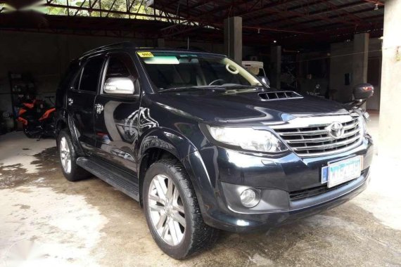 Fortuner v 2013 matic 4x2 for sale 