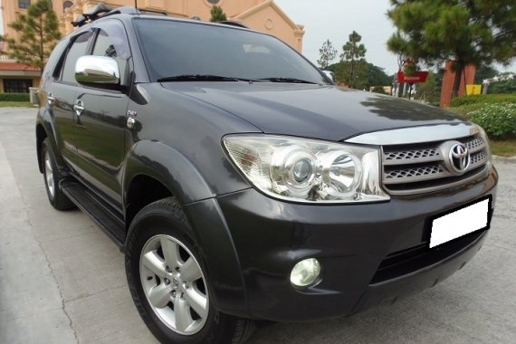 SuperLoaded.Must See.Rush Toyota Fortuner G AT 2.5L D4D Diesel 2009 for sale