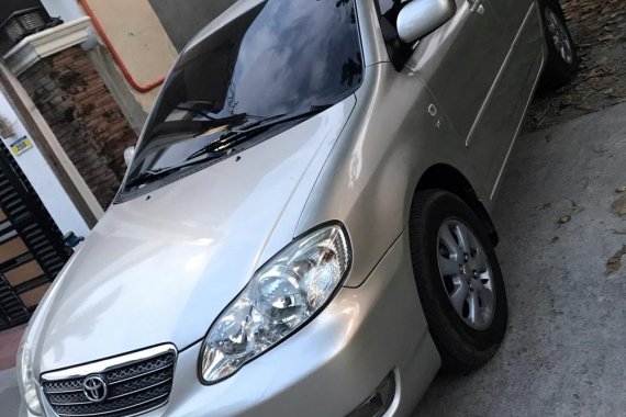 Well-maintained Toyota Corolla Altis E 2004 for sale