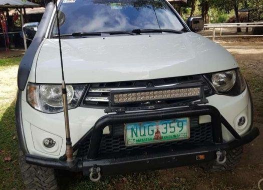 For Sale Mitsubishi Strada 2010 4x4 AT White 