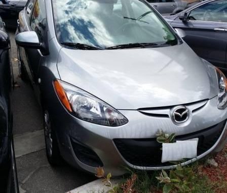 Mazda 2 Color Silver Manual model 2014