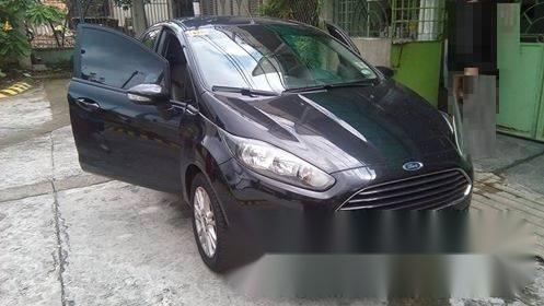 Ford Fiesta Color Black Automatic 2014