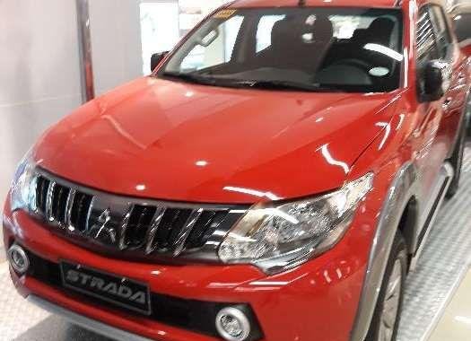 2017 Mitsubishi Strada Gls 2WD Mt for sale