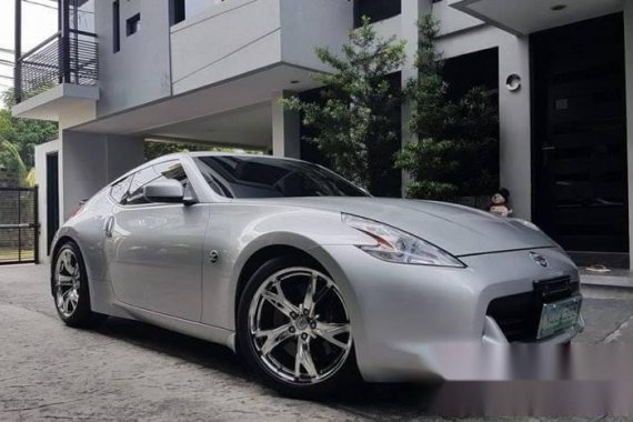 Good as new Nissan 370Z 2010 for sale