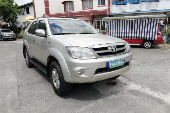 2006 Toyota Fortuner VVTi Matic Silver For Sale 