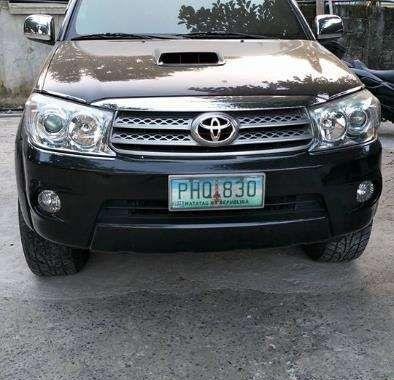 For sale Toyota Fortuner V diesel matic 4x4 2011