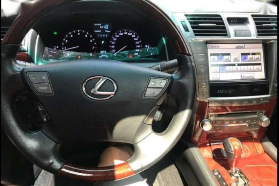 2010 Lexus Ls460L bnew cond for sale