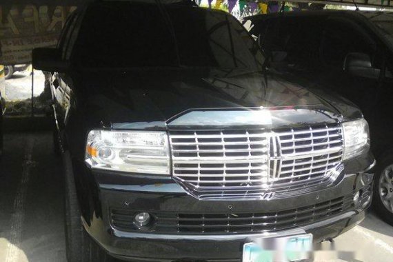 Well-kept Lincoln Navigator 2010 for sale