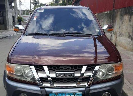 2010 Isuzu Crosswind for sale