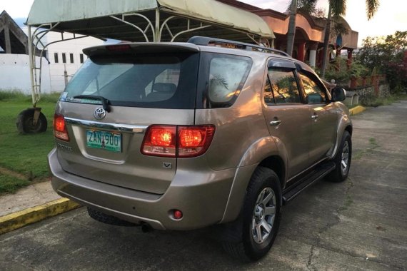 Toyota Fortuner 2.5 V Automatic Diesel 2006 4x4 for sale