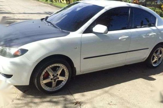 MAZDA 3 1.6 2005 White Sedan For Sale 