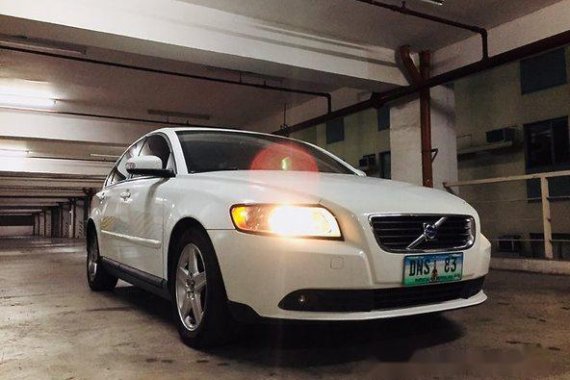 Volvo S40 2009 well kept for sale