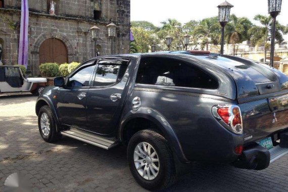 For sale Mitsubishi Strada glx manual 2008