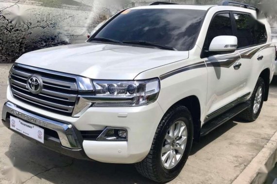 Toyota Land Cruiser PREMIUM New 2018 For Sale 